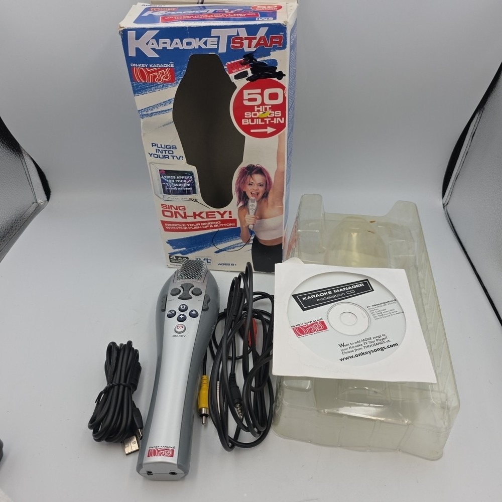 TV Star Karaoke Player All-In-One Handheld Microphone Portable Karaoke TV Star